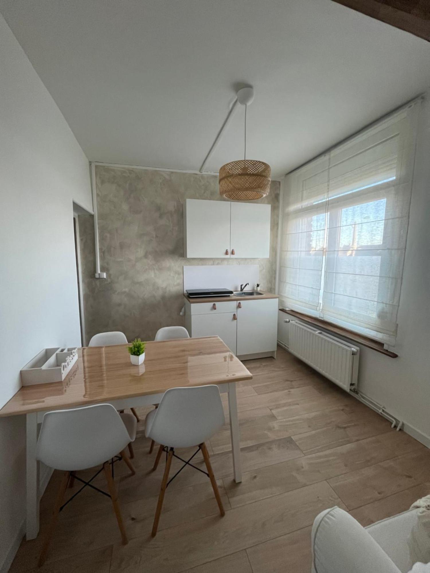 Jolie Maison De Coron Ленс Екстериор снимка
